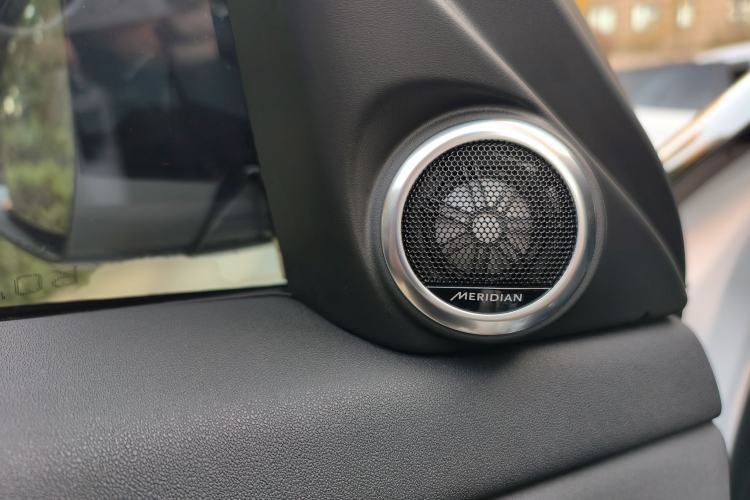 Used Land Rover Range Rover Evoque 2024 Aurora L 249 PS Prestige Light-Chasing Edition
