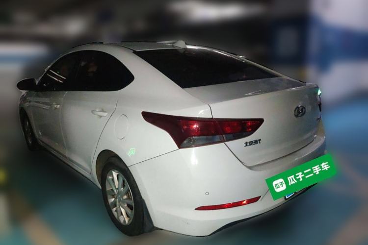 Used Hyundai Verna (new generation) 2016 1.4L Automatic Cool Edition GLS Rear Left 45 Deg