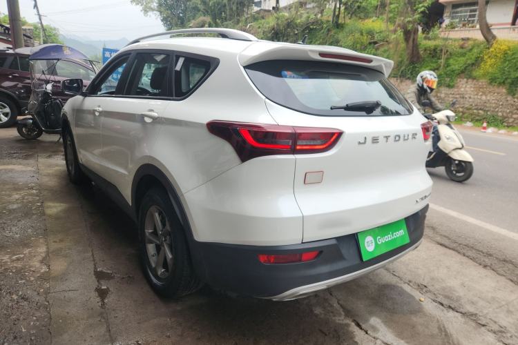 Used JETOUR X70M 2020 1.5T Manual Travel Companion Model
