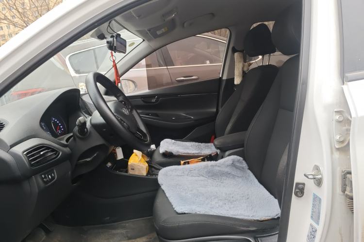 Used Hyundai Celesta 2020 1.6L Automatic GL Enjoyable Edition Left Front Seat