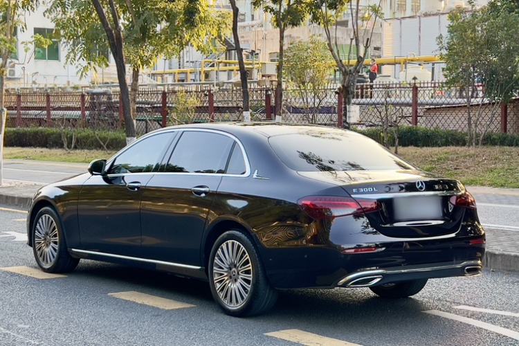 Used Mercedes-Benz E-Class 2023 Updated E 300 L Fashion Edition