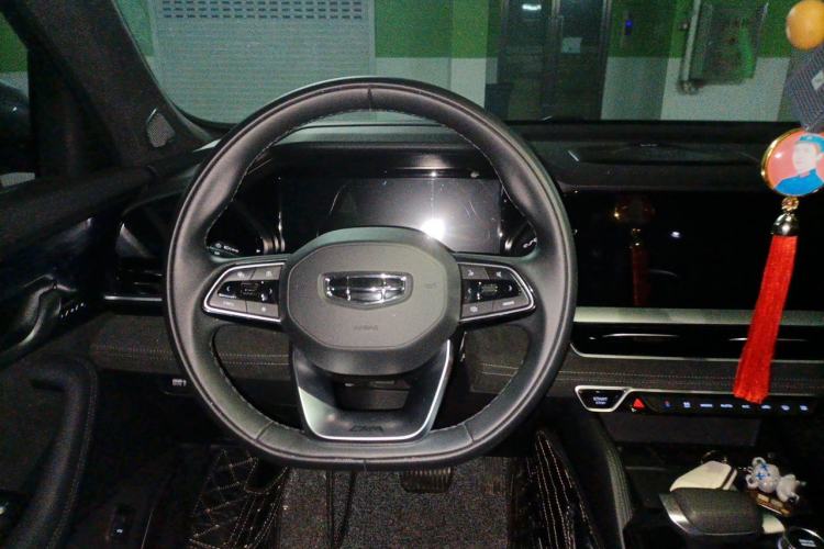 Used Geely Auto Monjaro L 2024 2.0TD High-Power Automatic Two-Wheel Drive Skyline Edition
