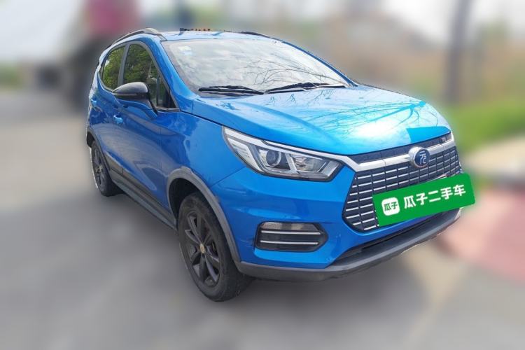 Used BYD Yuan New Energy 2019 EV360 Smart Connect Leading Model Front Right 45 Deg