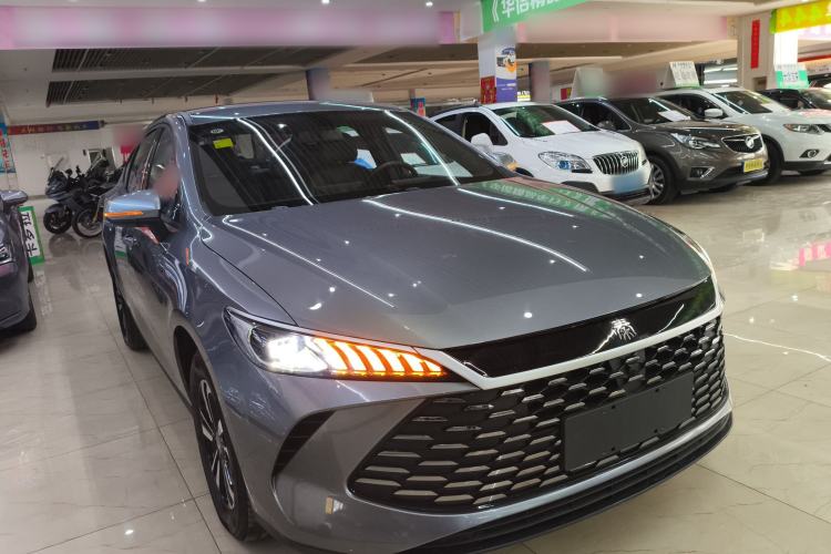 Used BYD Qin PLUS  Front Right 45 Deg