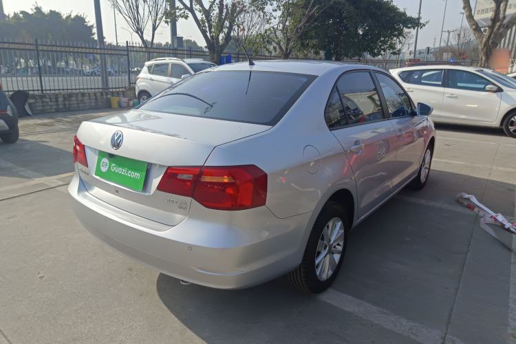 Used Volkswagen Jetta 2015 Value Edition 1.6L Automatic Comfort Version
