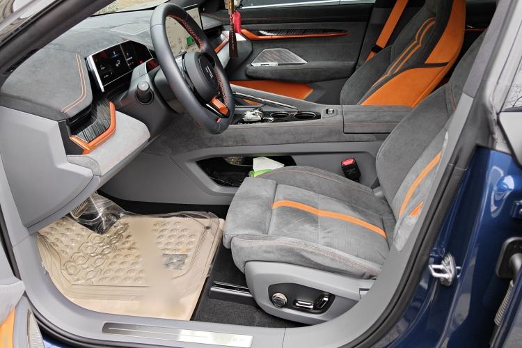 Used Zeekr 001 2023 YOU Edition 100 kWh
