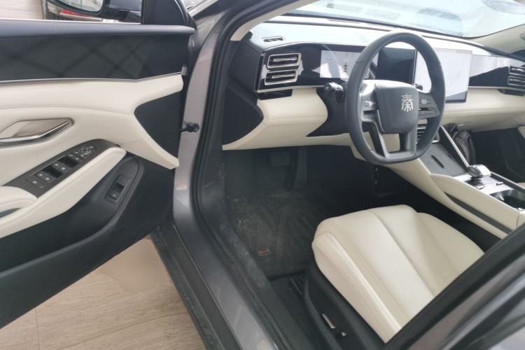 Used BYD Qin L 2025 DM-i Smart Drive 120KM Superior Model