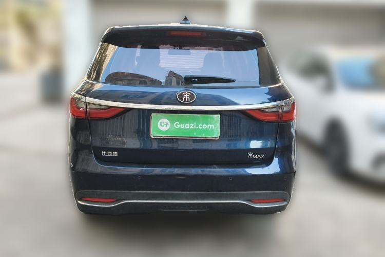Used BYD Song MAX 2017 1.5T Manual Smart Connect Luxury 7-Seater