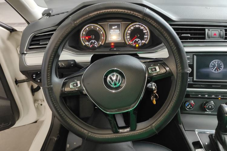 Used Volkswagen Lamando 2021 230TSI DSG Fashion Edition