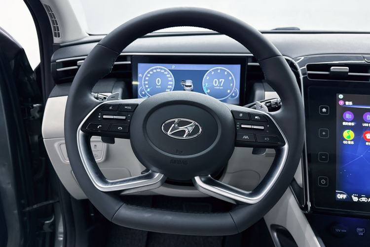 Used Hyundai Tucson 2021 Tucson L 1.5T DCT Luxury Prestige Edition Interior 2