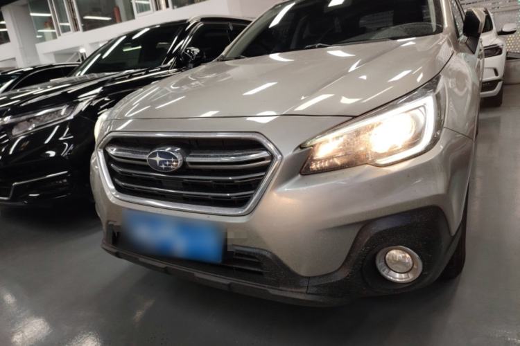 Used Subaru Outback 2020 2.5i Classic Edition Front