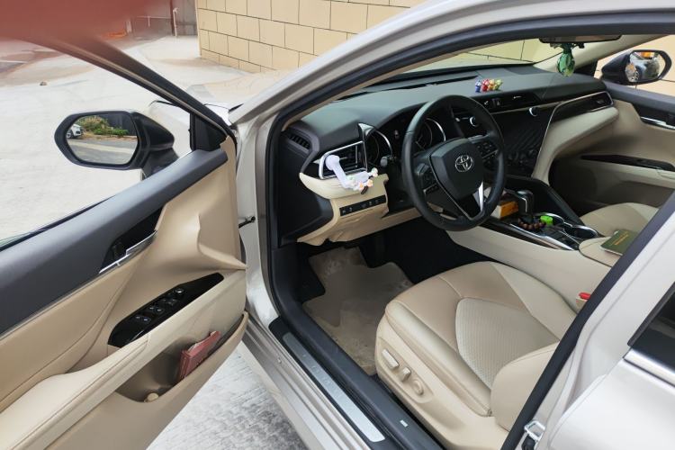 Used Toyota Camry 2019 Revised Version 2.0G Luxury Edition Driver Seat