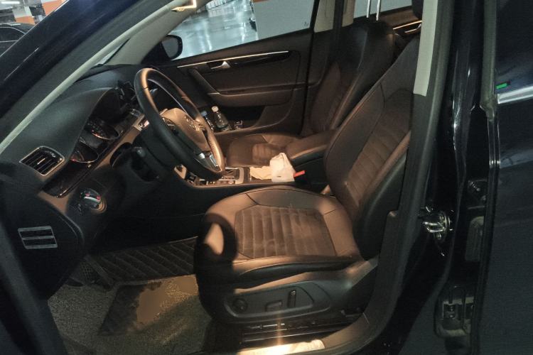 Used Volkswagen Magotan 2016 2.0 TSI Luxury Comfort Version
