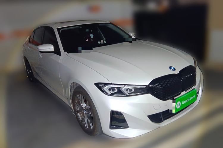 Used BMW i3 2025 eDrive 35 L Front Right 45 Deg