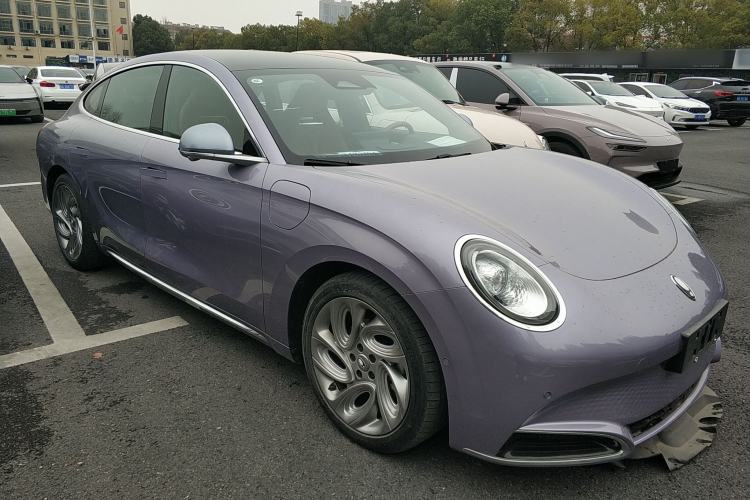 Used ORA Lightning Cat 2022 555 km Luxury Edition Exterior 1