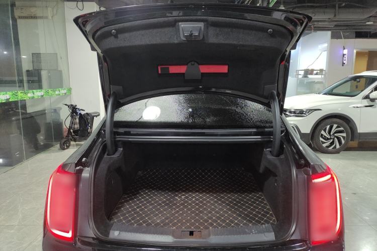 Used Hongqi H9 2020 2.0T Smart Connect Flagship Edition
