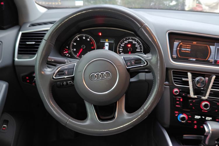 Used Audi Q5 2017 40 TFSI Technology Edition
