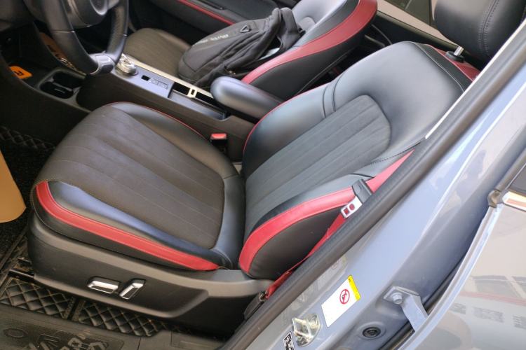 Used ORA Good Cat GT 2022 Mulan Edition 480km Long-Range续航 Left Front Seat