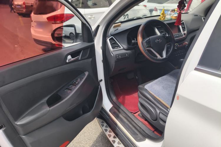 Used Hyundai Tucson 2015 1.6T Dual-Clutch Two-Wheel-Drive Smart Model