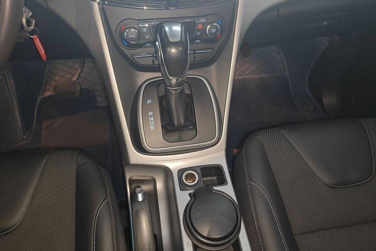 Used Ford Kuga 2015 1.5L GTDi Two-Wheel Drive Fashion Edition