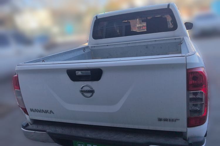 Used Nissan Navara 2017 2.5L Automatic 4x4 Luxury Edition QR25