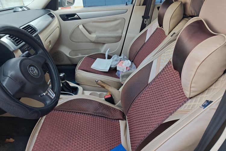 Used Volkswagen Bora 2012 1.6L Manual Fashion Edition
