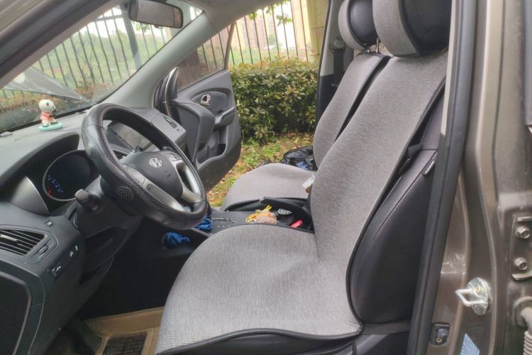 Used Hyundai ix35 2013 2.0L Automatic Two-Wheel Drive Smart GLS China IV Standard Left Front Seat