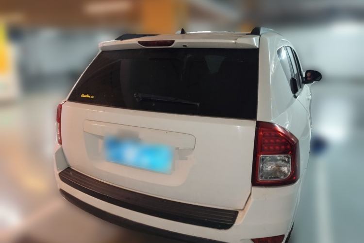 Used Jeep Compass 2012 2.0L two-wheel drive sport version Rear