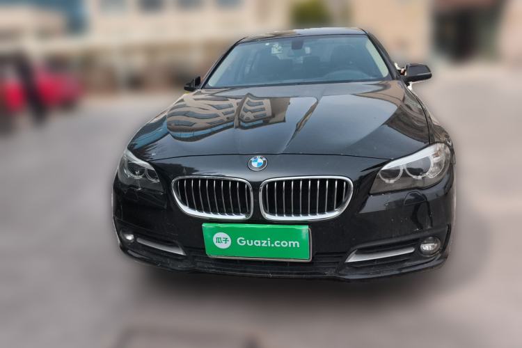 Used BMW 5 Series 2014 520Li Elegant Model
