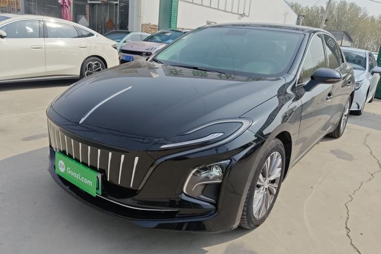 Used Hongqi E-QM5 2022 431 km Charge & Enjoy Edition