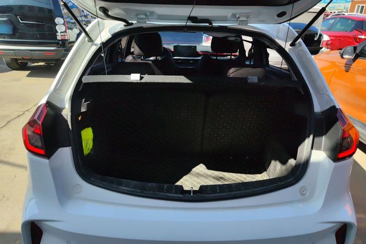 Used Geely Auto Vision X3 2021 PRO 1.5L CVT Deluxe Model Trunk