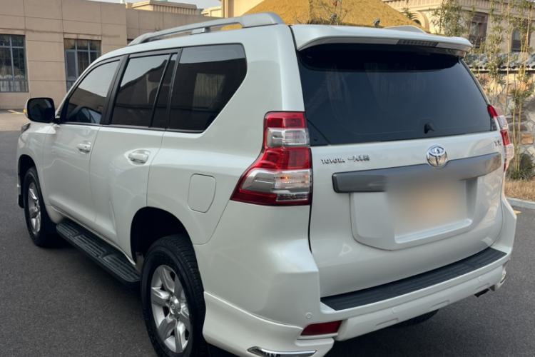 Used Toyota Prado 2015 2.7L Automatic Standard Edition Exterior 6