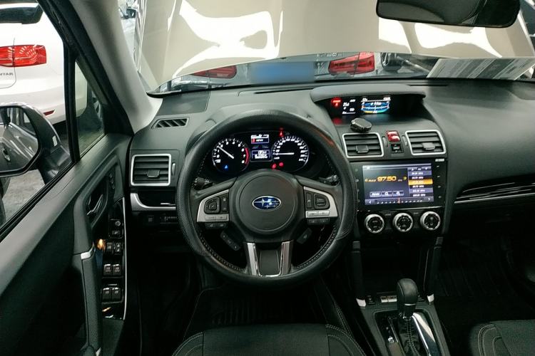 Used Subaru Forester 2018 2.5i Luxury Navigation Edition with EyeSight