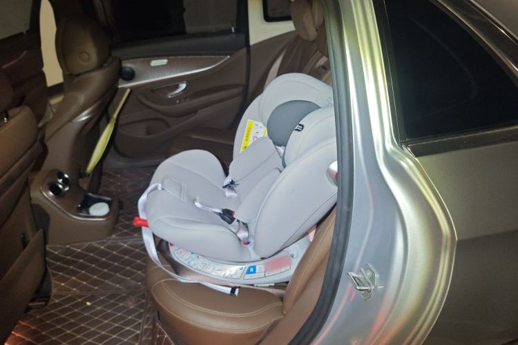 Used Mercedes-Benz E-Class 2021 Facelift E 260 L
