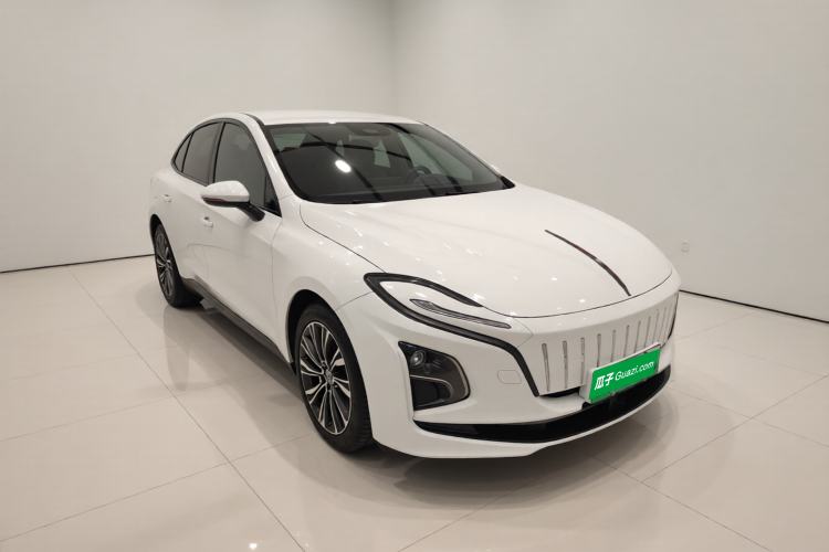 Used Hongqi E-QM5 2024 610 km PLUS
