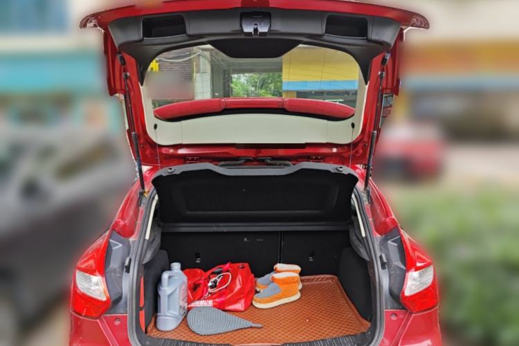 Used Ford Focus 2012 Hatchback 1.6L Automatic Comfort Model
