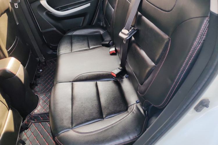 Used Changan CS35 2014 1.6L Automatic Luxury Model China IV Standard