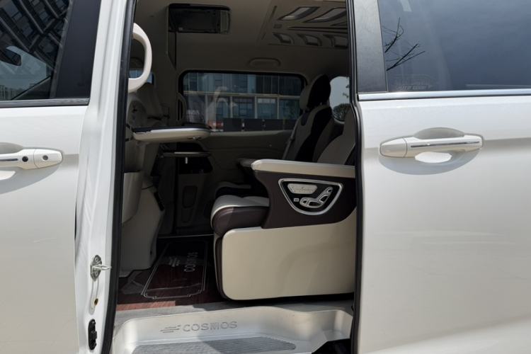 Used CHANGAN OSHAN Cosmos 2022 1.5T Automatic Business Model Interior 7