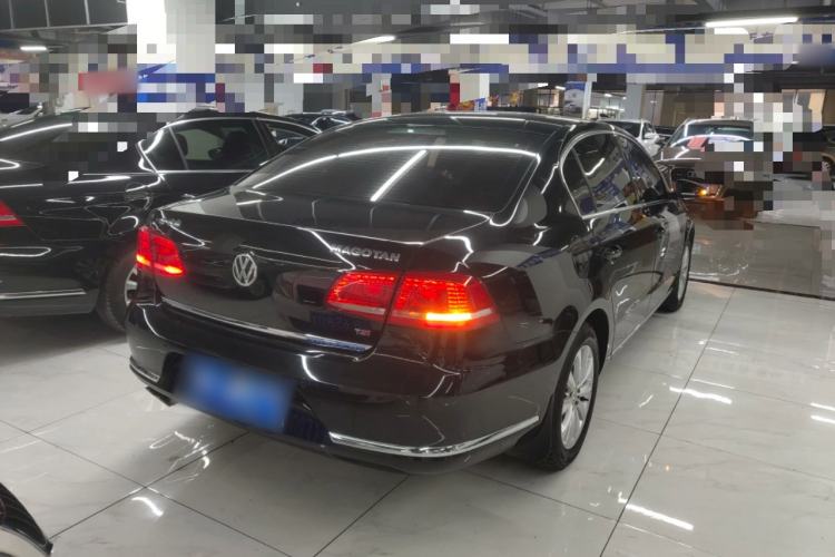 Used Volkswagen Magotan 2016 1.8TSI Smart Comfort Model Rear Right 45 Deg