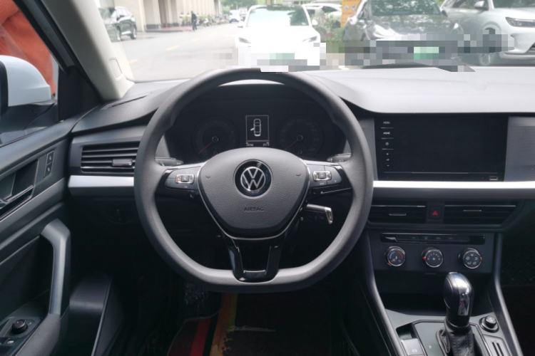 Used Volkswagen Lavida 2021 1.5L Automatic Fashion Edition
