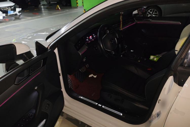 Used Volkswagen CC 2020 330TSI Glamour Edition China VI Standard
