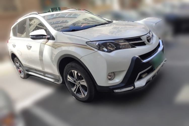 Used Toyota RAV4 2015 2.0L CVT Four-Wheel Drive New Edition
