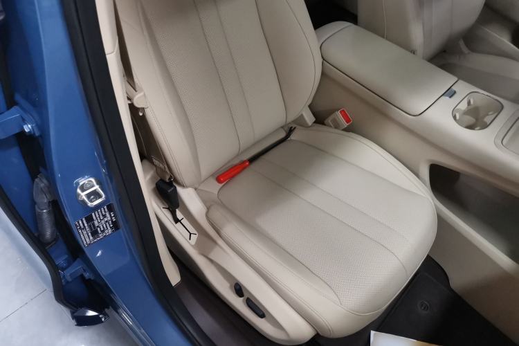 Used Hima H5 2025 Model Range-Extending Max Right Front Seat