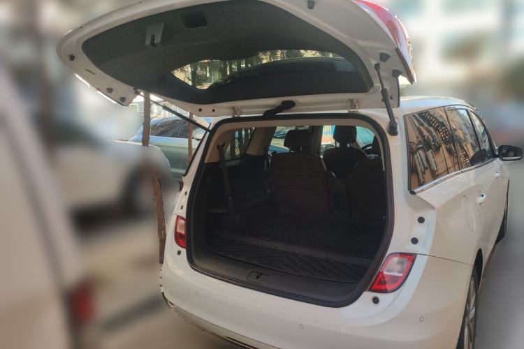 Used Buick GL6 2019 18T 6-Seater Connected Luxury Version China VI Standard Trunk