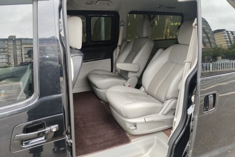 Used JAC Refine M5 2016 2.0T Gasoline Automatic Business Edition