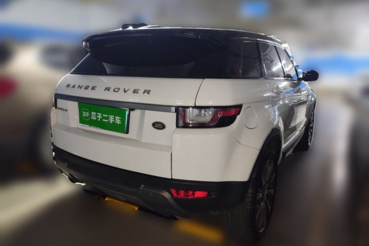 Used Land Rover Range Evoque 2018 240 PS SE Smart Brilliance Edition Rear Right 45 Deg