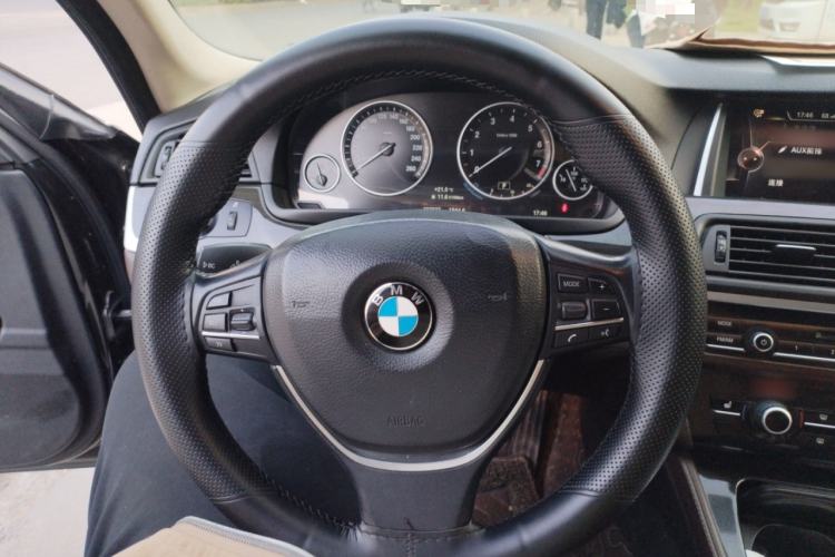 Used BMW 5 Series 2014 525Li Luxury Design Package
