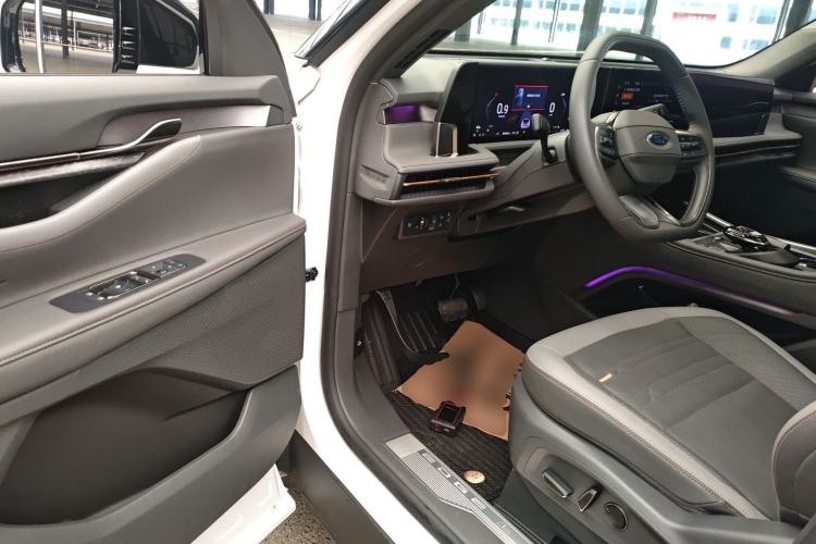 Used Ford Edge 2023 Ford Explorer L 2.0T EcoBoost Four-Wheel Drive 7-Seater Supreme Model
