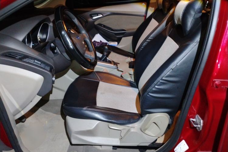 Used Ford Focus 2012 Sedan 1.6L Manual Comfort Model Left Front Seat