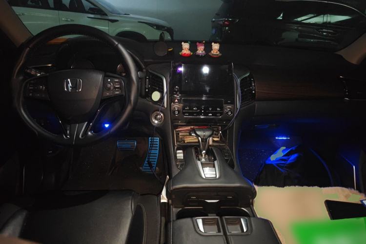 Used Honda Avancier 2019 240TURBO Two-Wheel Drive Prestige · Starry Sky Limited Edition Center Console